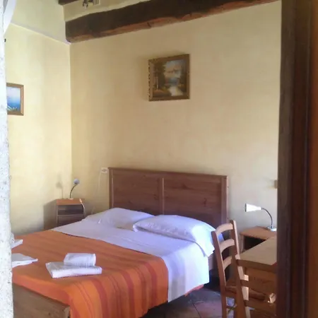 Campo De’ Fiori Prestige Rooms-2